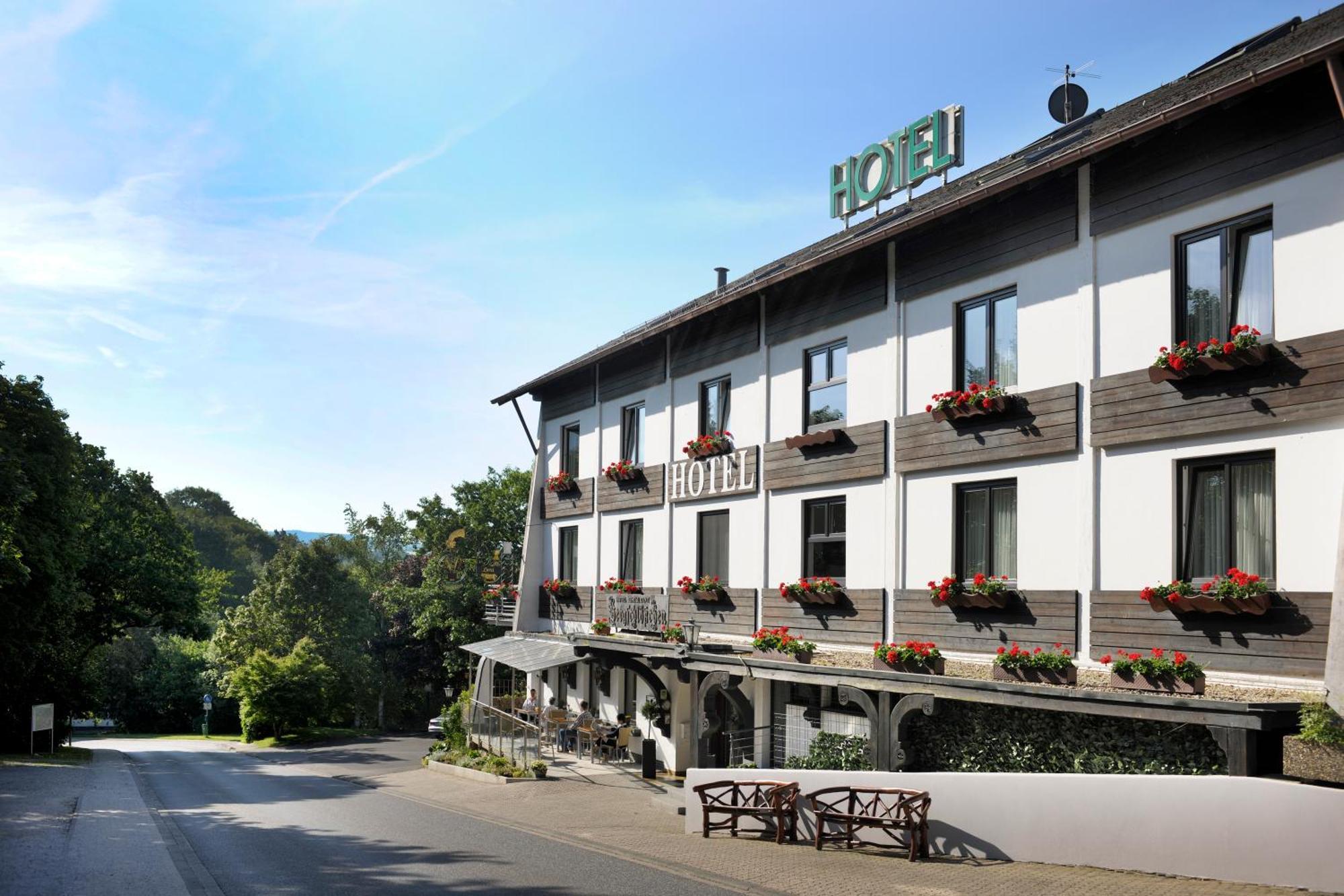 Hotel Bergschloesschen Simmern Exteriör bild
